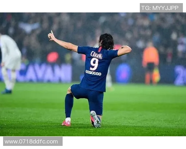 足球明星转会瞬间的精彩瞬间与背后故事的全景展示